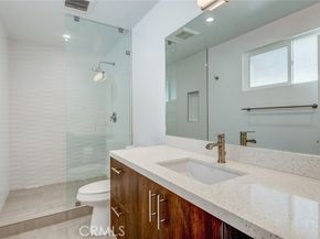 17024 Sherman Way, Los Angeles CA 91406