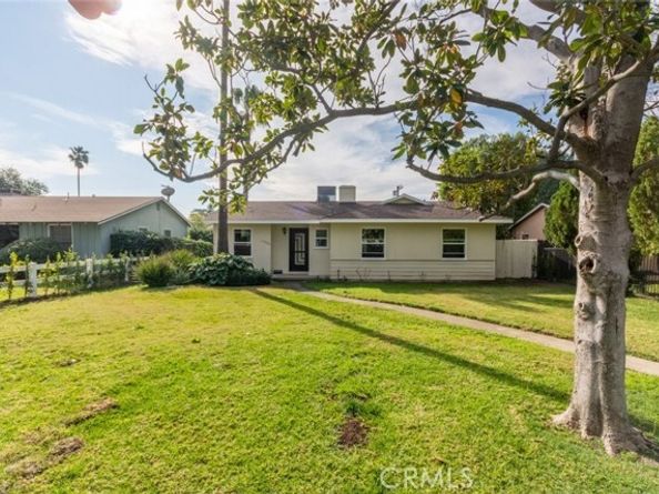 17024 Sherman Way, Los Angeles CA 91406