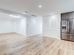 17024 Sherman Way, Los Angeles CA 91406