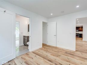 17024 Sherman Way, Los Angeles CA 91406