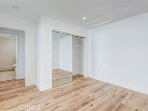 17024 Sherman Way, Los Angeles CA 91406