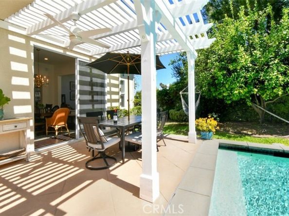 7417 Darnoch Way, West Hills (los Angeles) CA 91307