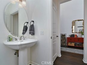 7417 Darnoch Way, West Hills (los Angeles) CA 91307