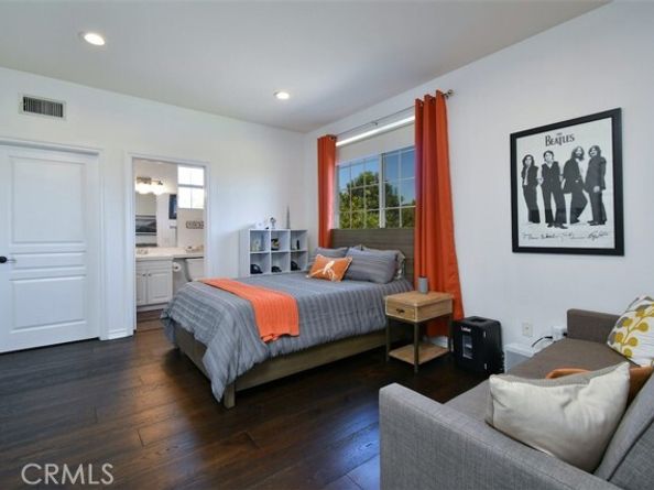 7417 Darnoch Way, West Hills (los Angeles) CA 91307