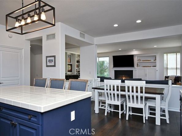7417 Darnoch Way, West Hills (los Angeles) CA 91307