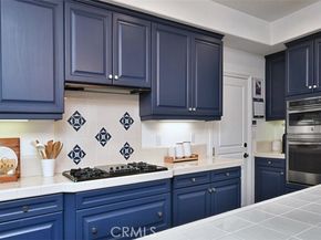 7417 Darnoch Way, West Hills (los Angeles) CA 91307