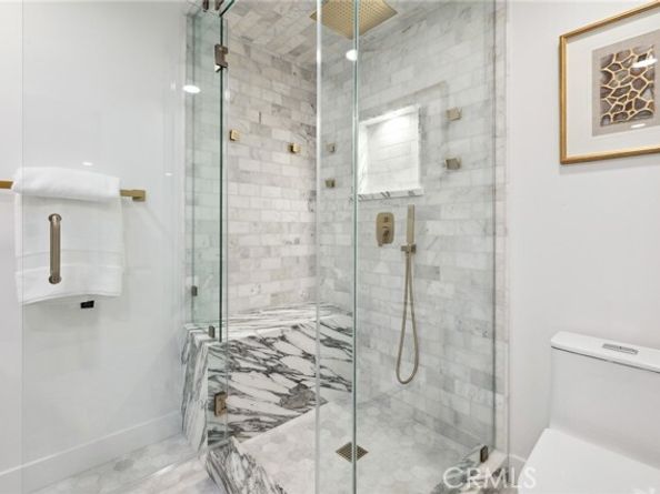 6105 Bellingham Avenue, North Hollywood (los Angeles) CA 91606