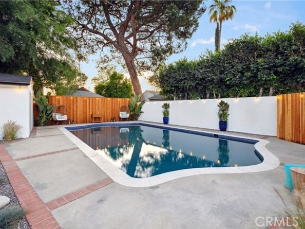 6105 Bellingham Avenue, North Hollywood (los Angeles) CA 91606