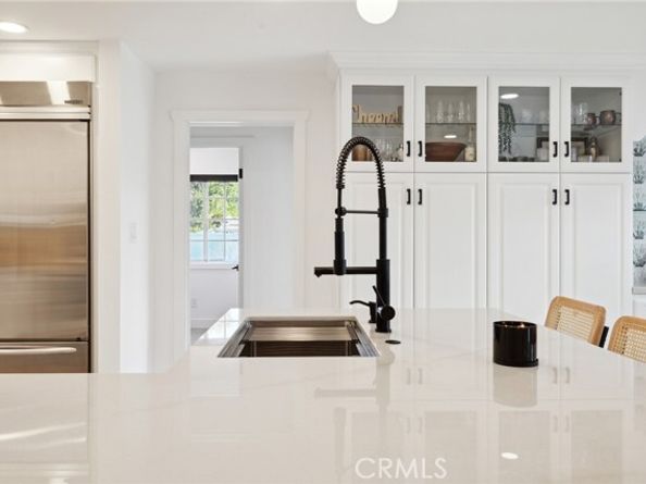 6105 Bellingham Avenue, North Hollywood (los Angeles) CA 91606