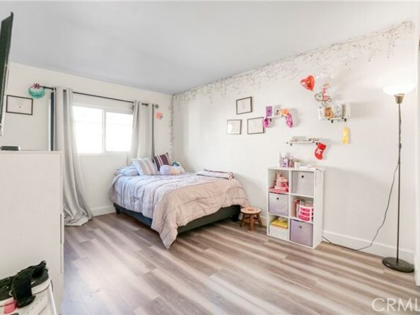 9414 Moonbeam Avenue 18, Panorama City (los Angeles) CA 91402