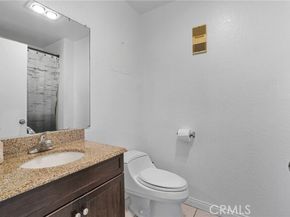 9414 Moonbeam Avenue 18, Panorama City (los Angeles) CA 91402