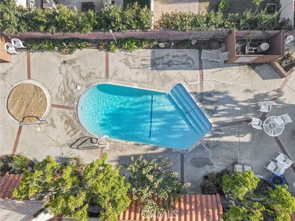 9414 Moonbeam Avenue 18, Panorama City (los Angeles) CA 91402