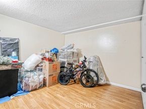9414 Moonbeam Avenue 18, Panorama City (los Angeles) CA 91402