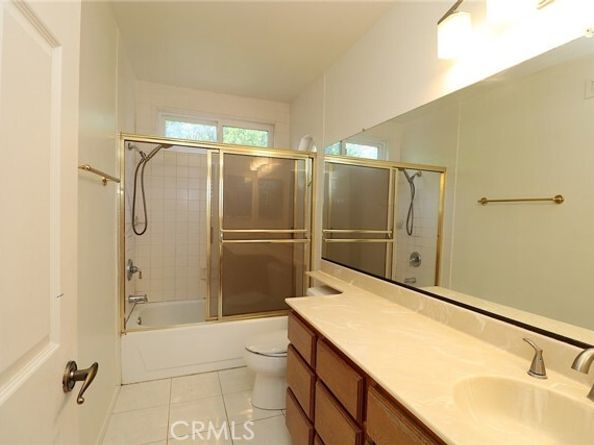 17252 Wentzel Way, Granada Hills (los Angeles) CA 91344