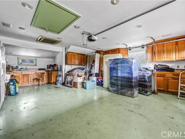 17300 Sunburst, Northridge (los Angeles) CA 91325