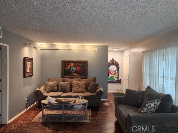 6342 Morse Avenue 207, North Hollywood (los Angeles) CA 91606