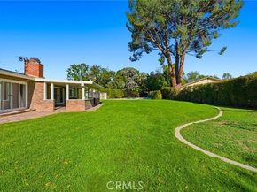 22301 Marilla Street, Chatsworth (los Angeles) CA 91311