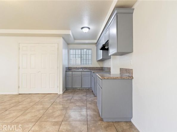 9714 S Main, Los Angeles CA 90003