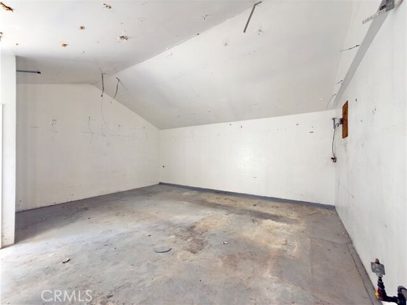 15245 Monte Street, Sylmar (los Angeles) CA 91342