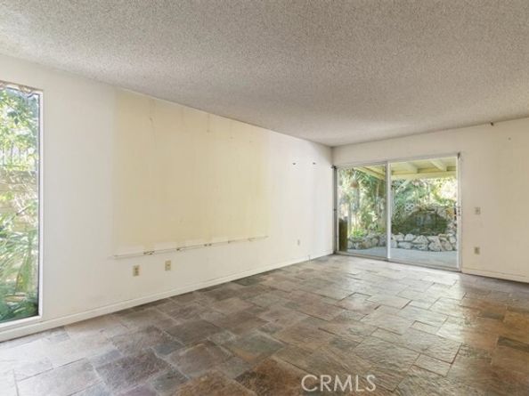 19201 Ludlow Street, Porter Ranch (los Angeles) CA 91326