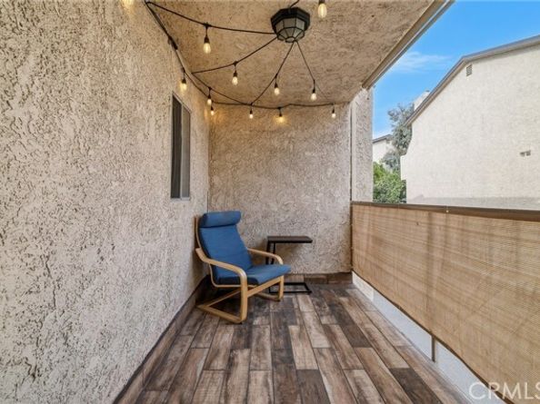 13617 Valerio Street C, Van Nuys (los Angeles) CA 91405
