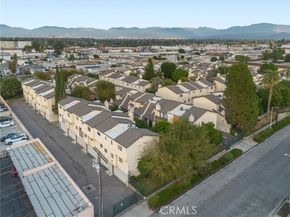 13617 Valerio Street C, Van Nuys (los Angeles) CA 91405