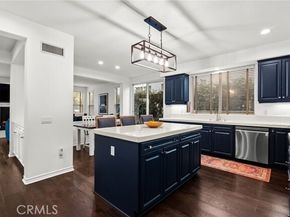 7417 Darnoch Way, West Hills (los Angeles) CA 91307