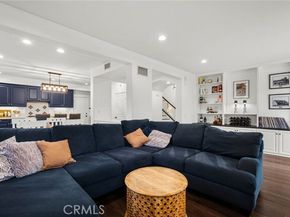 7417 Darnoch Way, West Hills (los Angeles) CA 91307