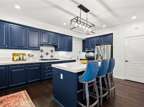 7417 Darnoch Way, West Hills (los Angeles) CA 91307