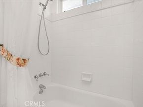 5942 Salamea Avenue, Woodland Hills (los Angeles) CA 91367