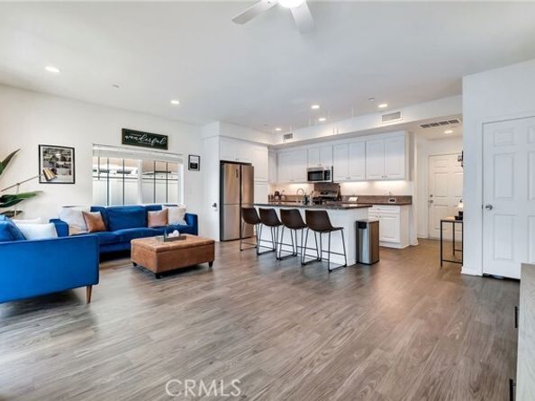 13412 N Manzanillo, Sylmar (los Angeles) CA 91342