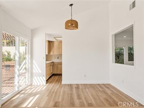 8971 Moorcroft, West Hills (los Angeles) CA 91304