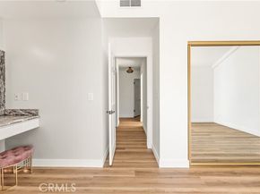8971 Moorcroft, West Hills (los Angeles) CA 91304