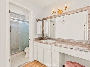 8971 Moorcroft, West Hills (los Angeles) CA 91304