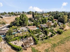 8971 Moorcroft, West Hills (los Angeles) CA 91304