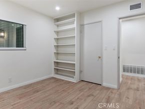 9054 Darby, Northridge (los Angeles) CA 91325