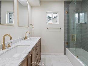 9054 Darby, Northridge (los Angeles) CA 91325