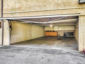 7308 Corbin Avenue G, Reseda (los Angeles) CA 91335