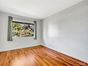 7308 Corbin Avenue G, Reseda (los Angeles) CA 91335