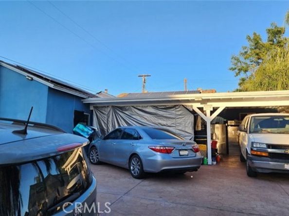 11338 Dronfield Avenue, Pacoima (los Angeles) CA 91331