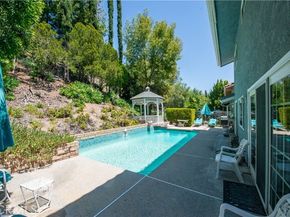24435 Gilmore, West Hills (los Angeles) CA 91307