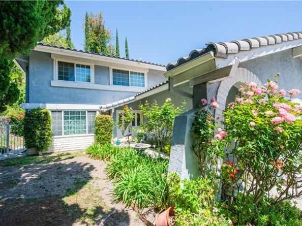 24435 Gilmore, West Hills (los Angeles) CA 91307