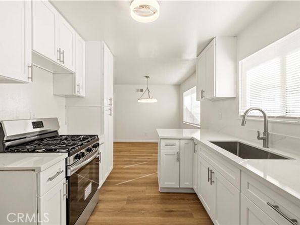 12948 Phillippi Avenue, Sylmar (los Angeles) CA 91342