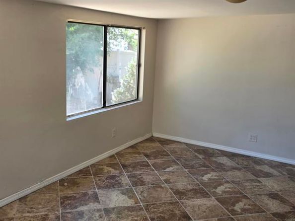 7748 De Soto Avenue, Canoga Park (los Angeles) CA 91304