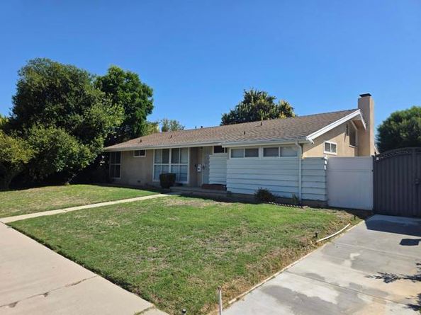 7748 De Soto Avenue, Canoga Park (los Angeles) CA 91304