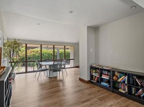 8548 Via Mallorca E, La Jolla (san Diego) CA 92037