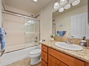 8548 Via Mallorca E, La Jolla (san Diego) CA 92037