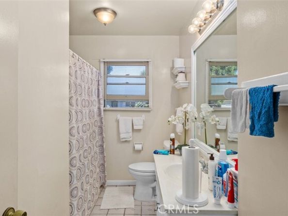 13082 Palomar, Tustin CA 92705