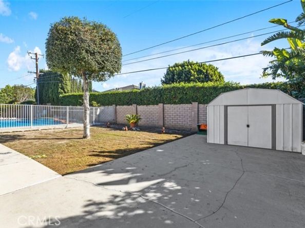 13082 Palomar, Tustin CA 92705