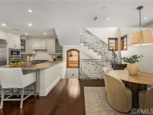 604 Marigold Avenue B, Corona Del Mar (newport Beach) CA 92625